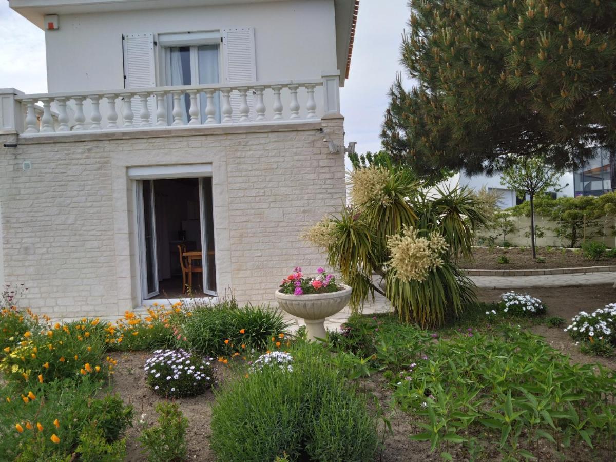 Maison Avec Jardin Prive Saint-Hilaire-de-Riez ภายนอก รูปภาพ